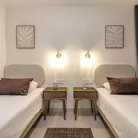 Free Garage Parking Beach 2 Minutes By Walk Seaviewterrace Pool Apartamento Fuengirola