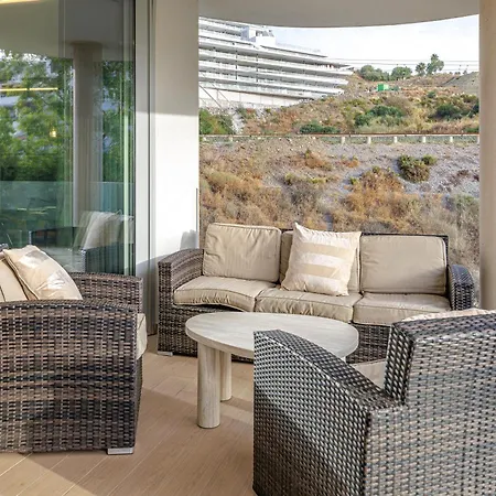 Free Garage Parking Beach 2 Minutes By Walk Seaviewterrace Pool Apartamento *